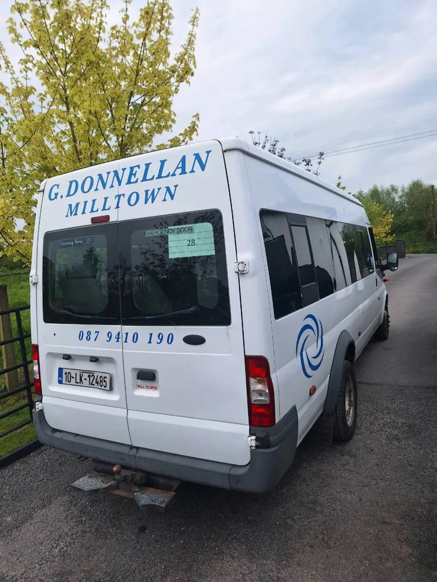 Mini Bus - Image 2
