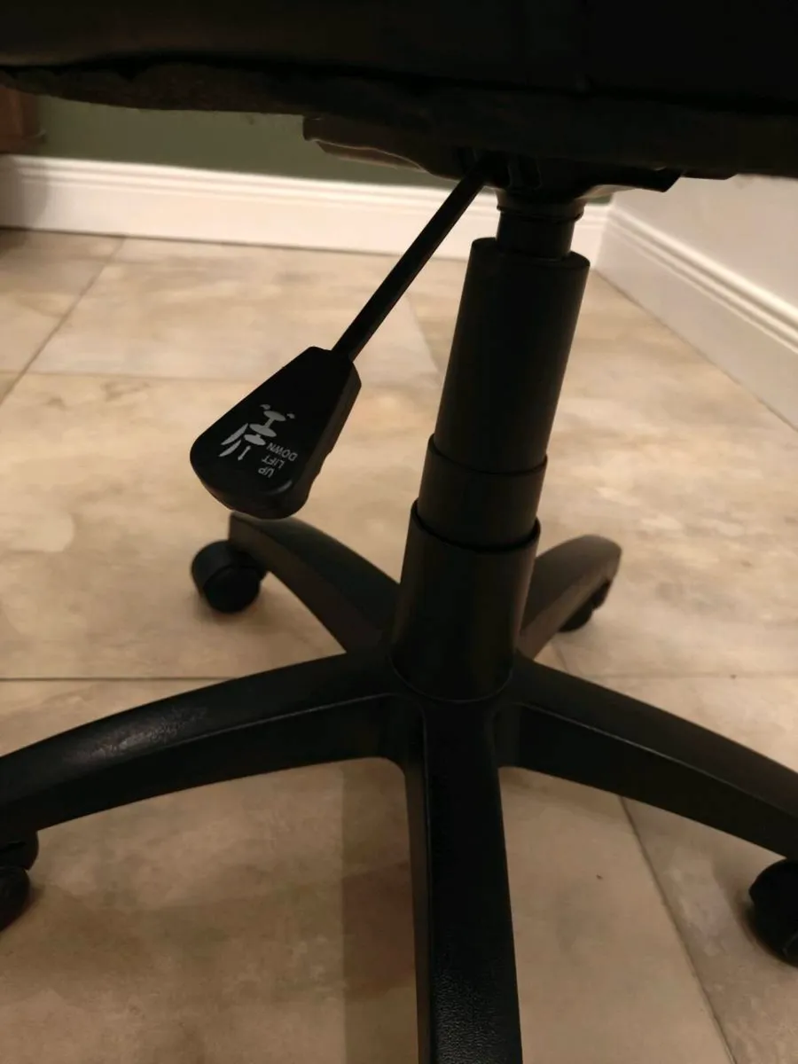 Office chair - Image 4