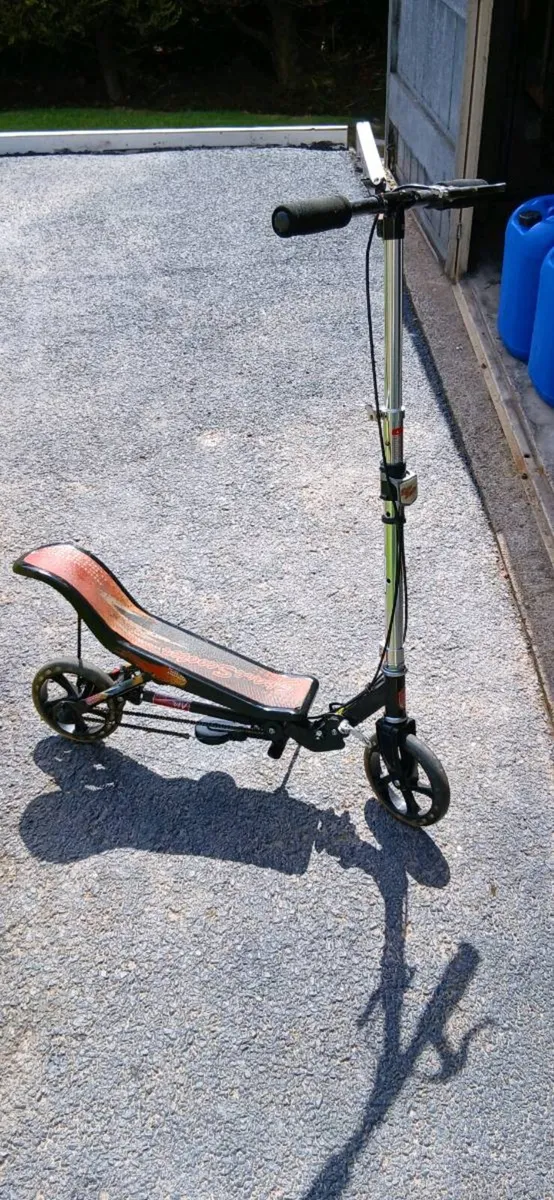 Space scooter - Image 1