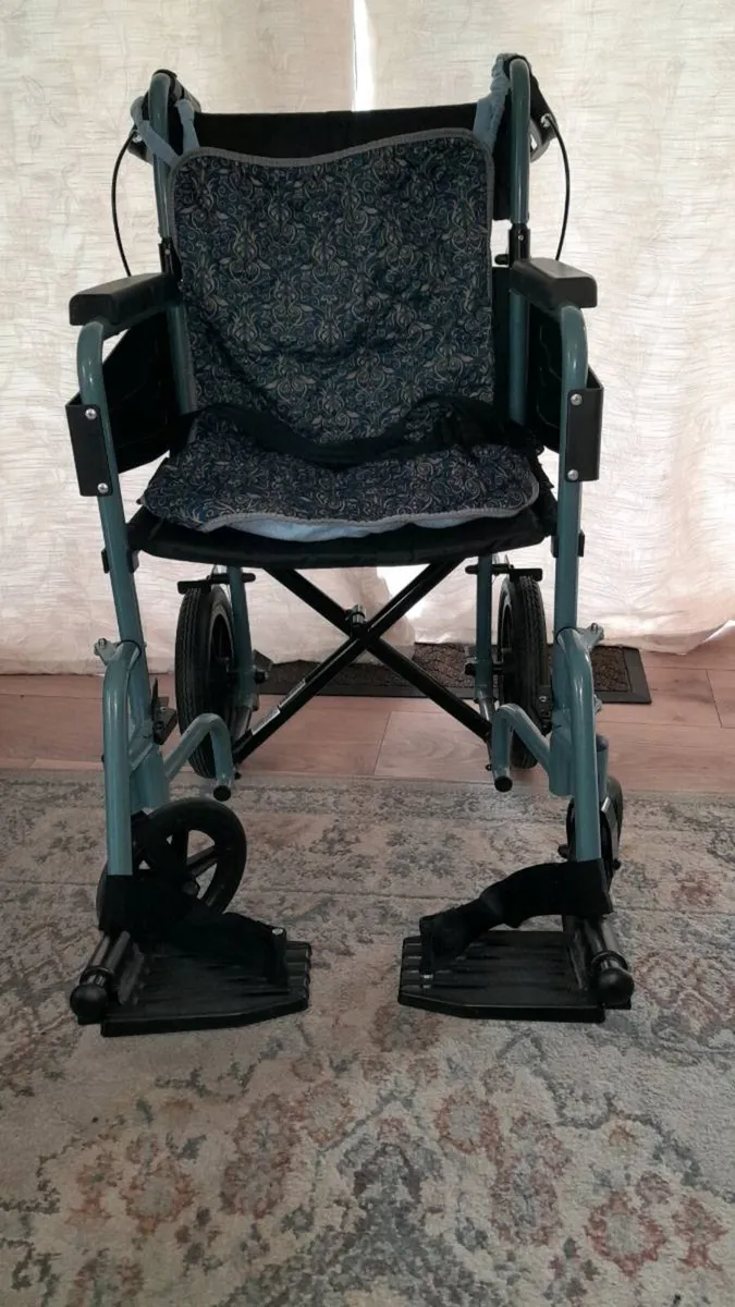 DAYS LIGHTWEIGHT WHEELCHAIR - FOLDABLE - AS NEW - Image 2