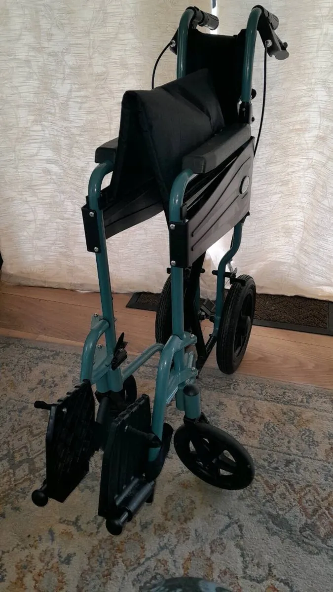 DAYS LIGHTWEIGHT WHEELCHAIR - FOLDABLE - AS NEW - Image 4