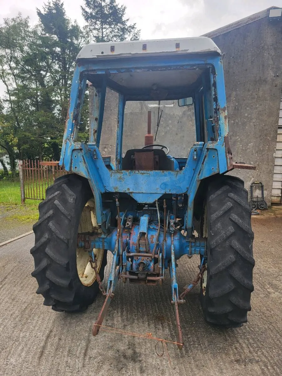 Ford 4600 - Image 3