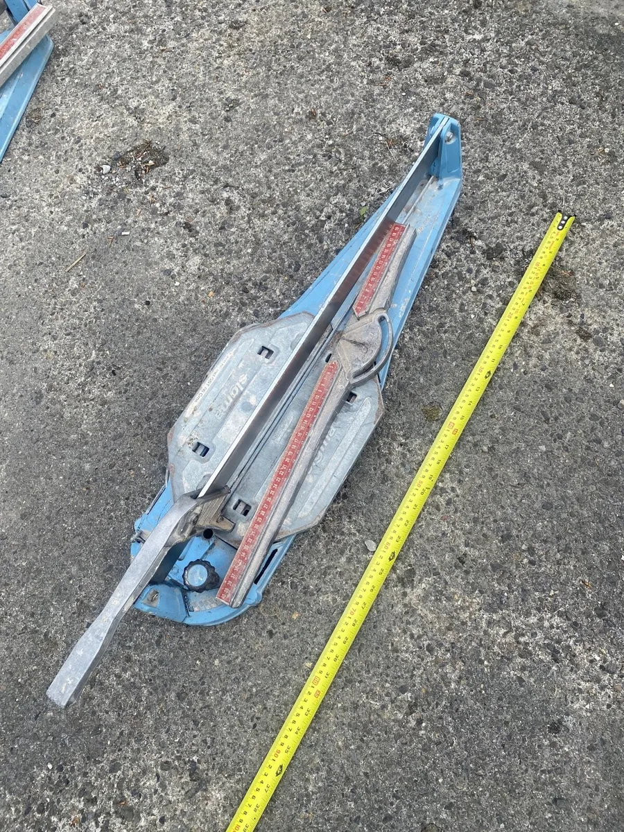 Tile cutters - Image 2