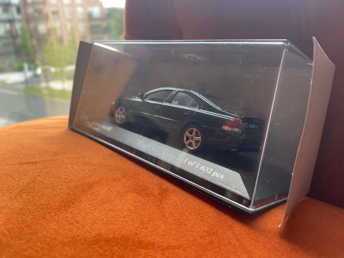 Minichamps S60R - Image 4
