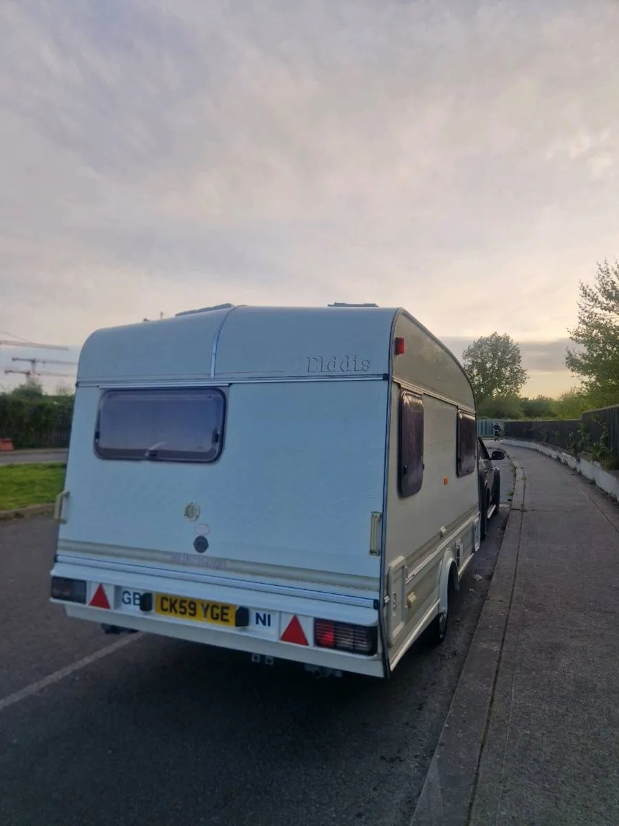 Caravan - Image 3