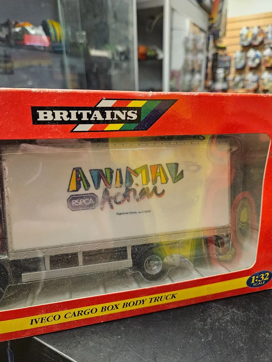 Britain's Iveco Cargo Box Truck 1.32 - Image 3