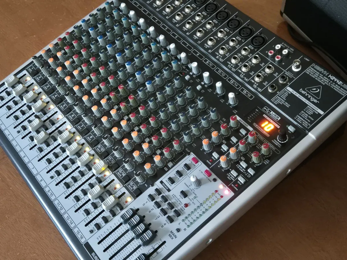 Behringer Xenyx X2442USB with case - Image 2