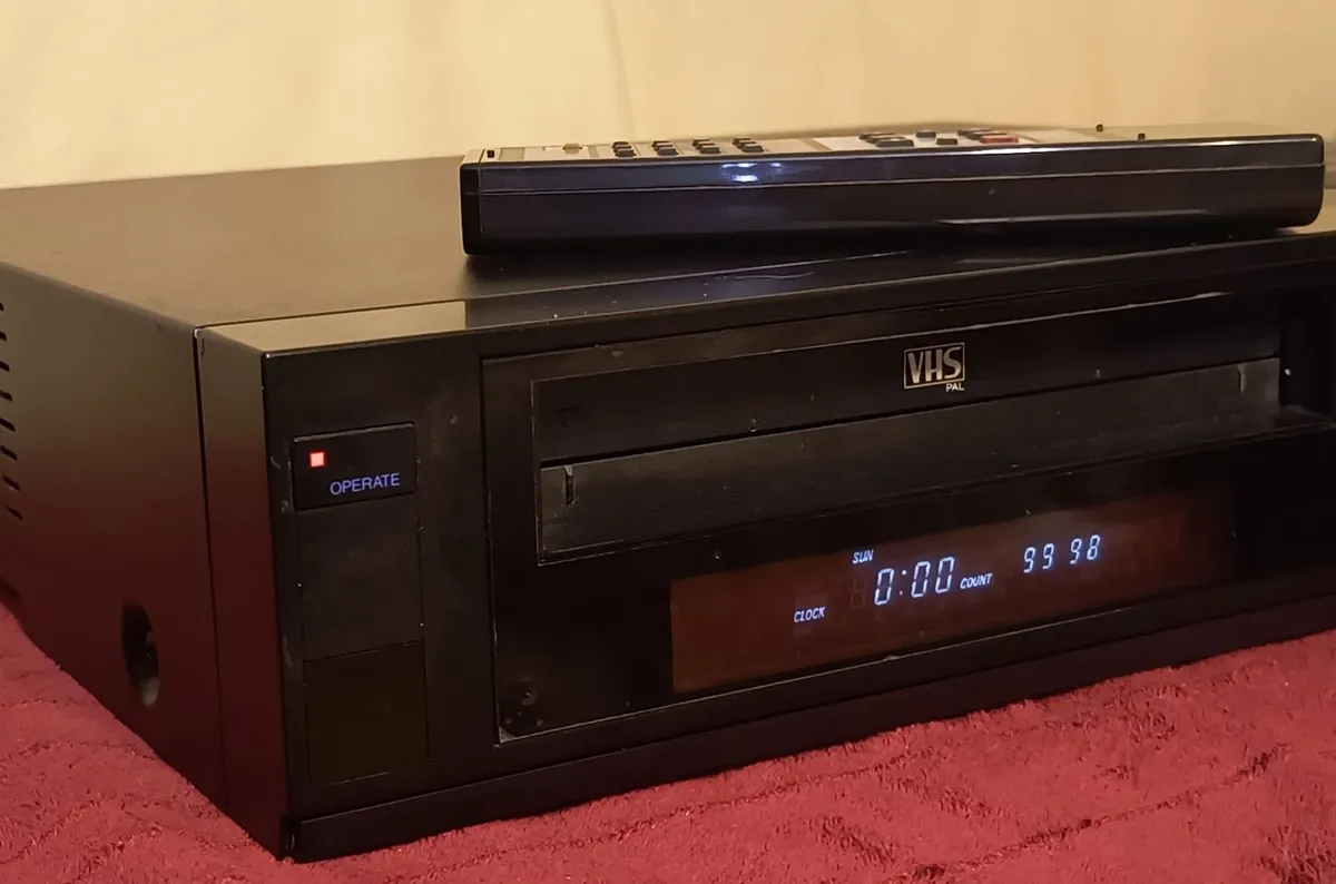 Video playback recording device JVC HR-D250 - Image 3