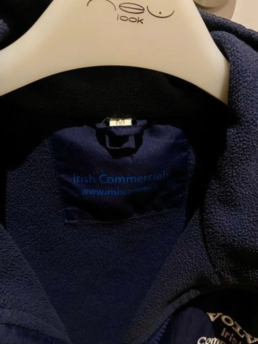 Volvo jacket - Image 3