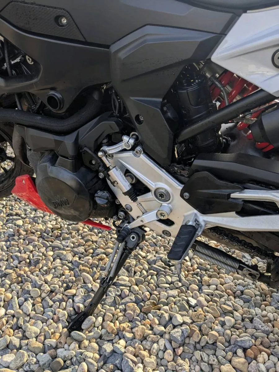 BMW F900 R - Image 4