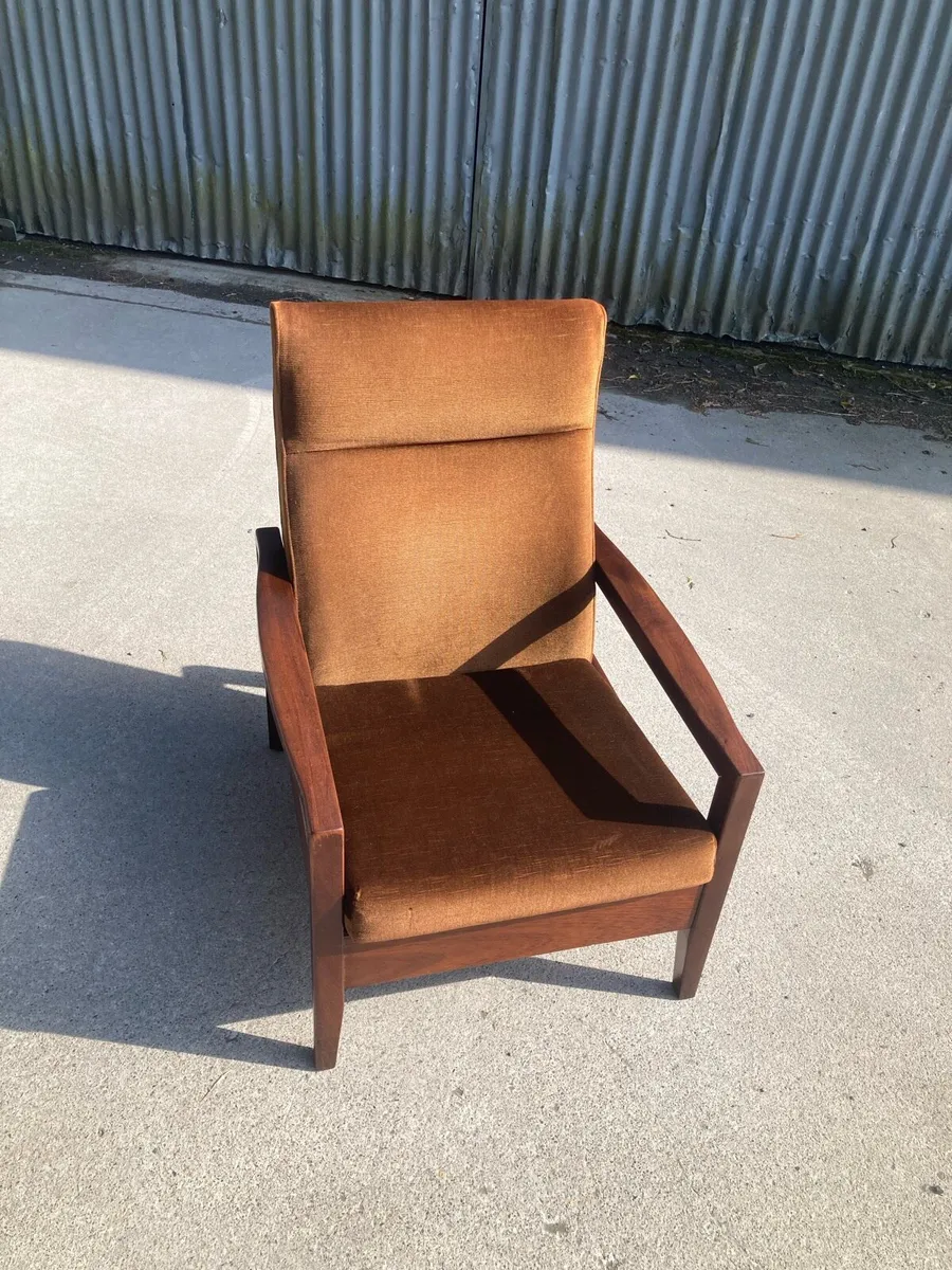 Mid Century Lounge Chair Warehouse Open Sat 2 May - Image 3