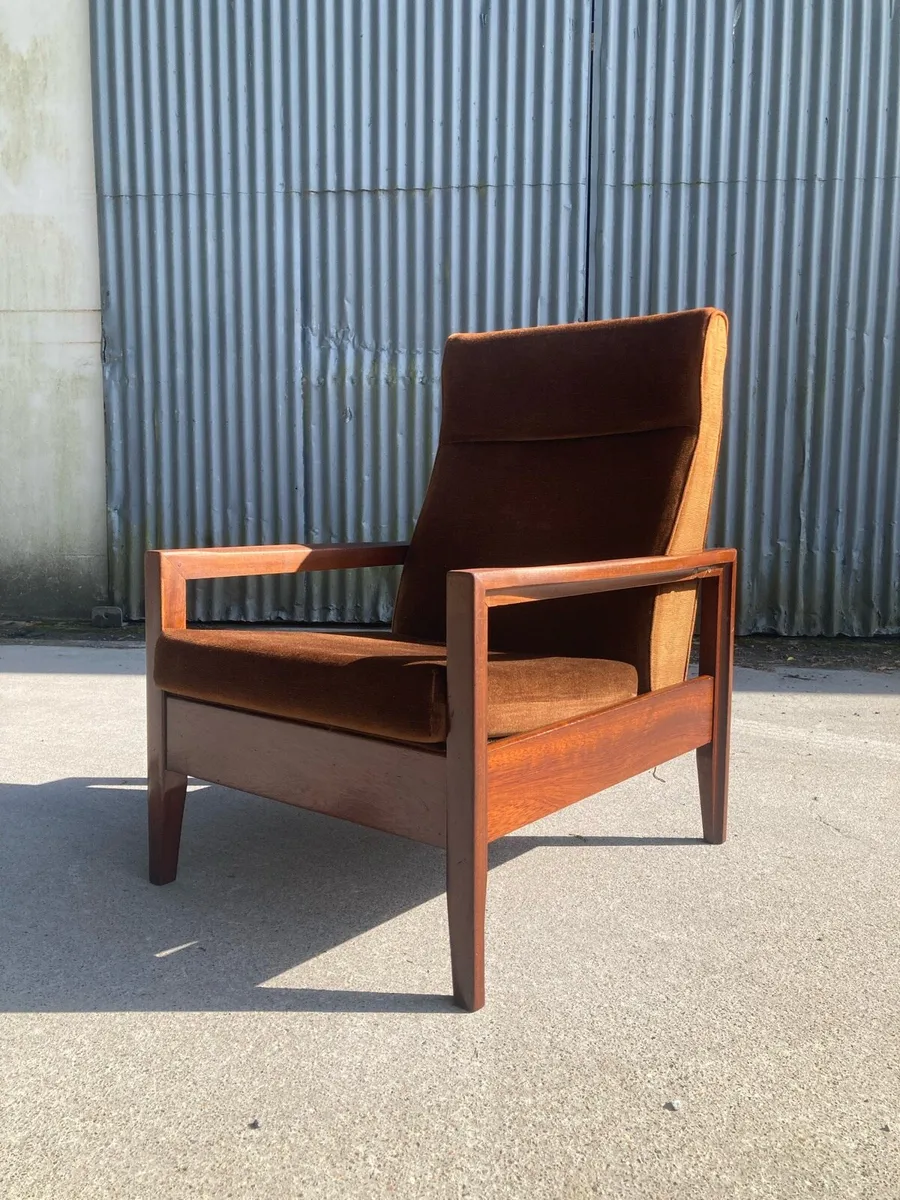 Mid Century Lounge Chair Warehouse Open Sat 2 May - Image 1