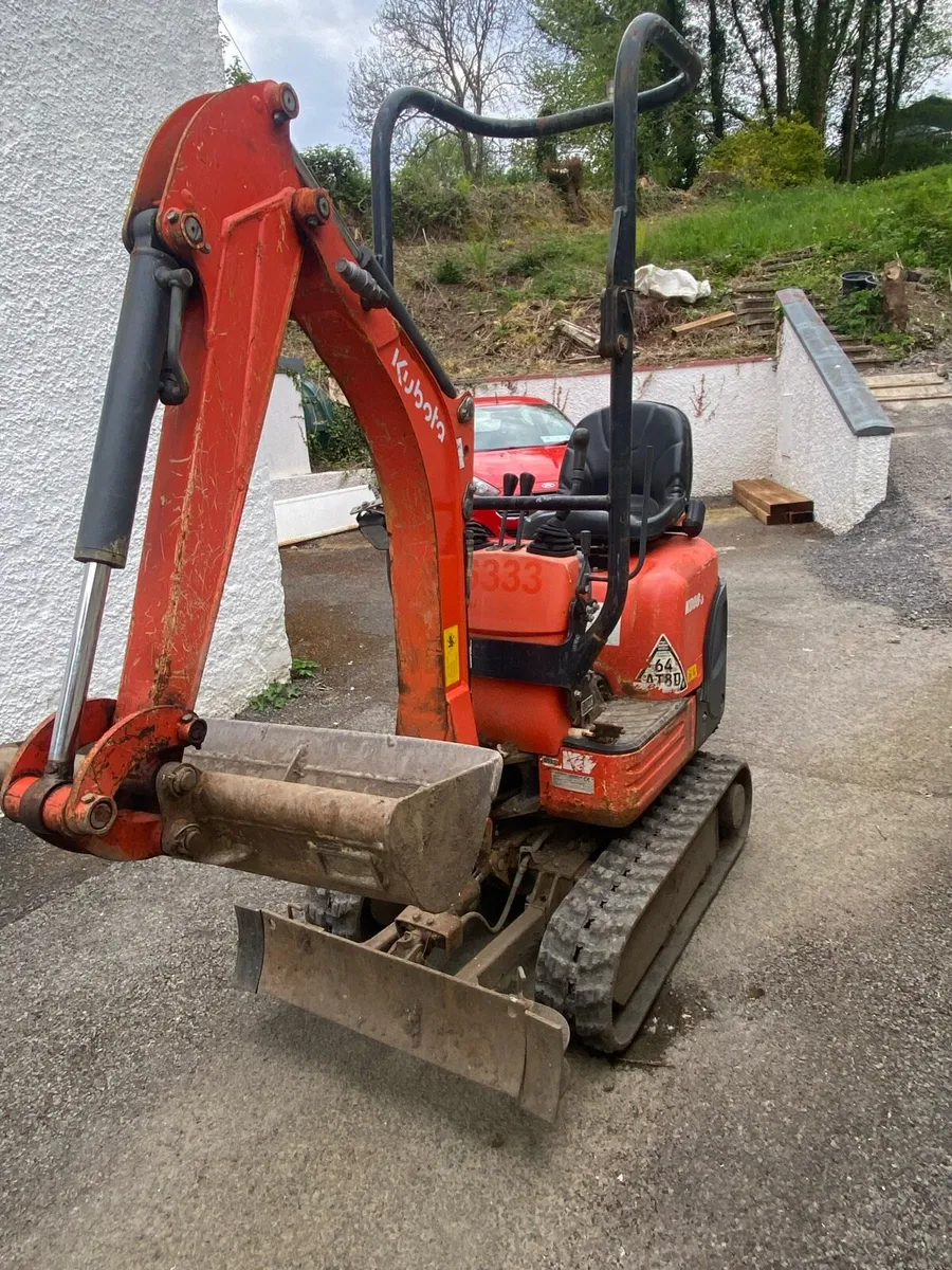 Kubota mini digger 300 hrs - Image 3