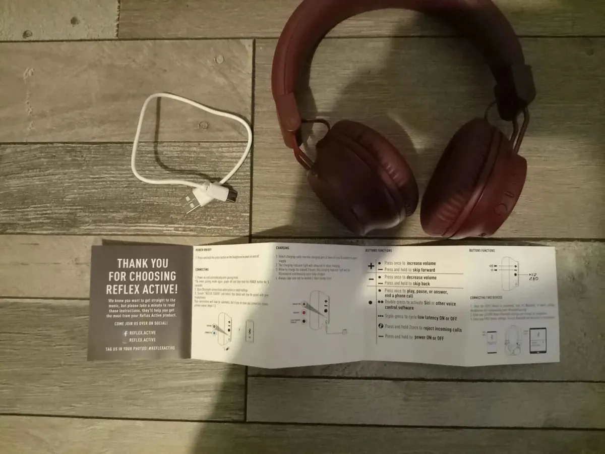 Reflex Active Headphones – Fully Working - Image 1