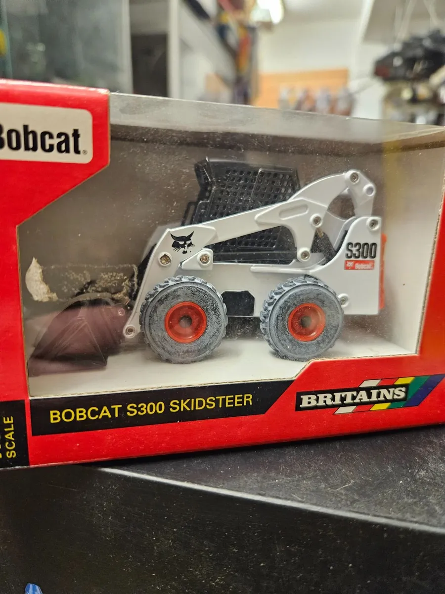 Britain's Bobcat Skidsteer - Image 2