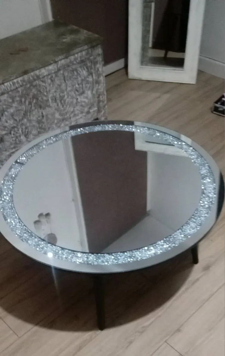 Coffee table and mirror - Image 2