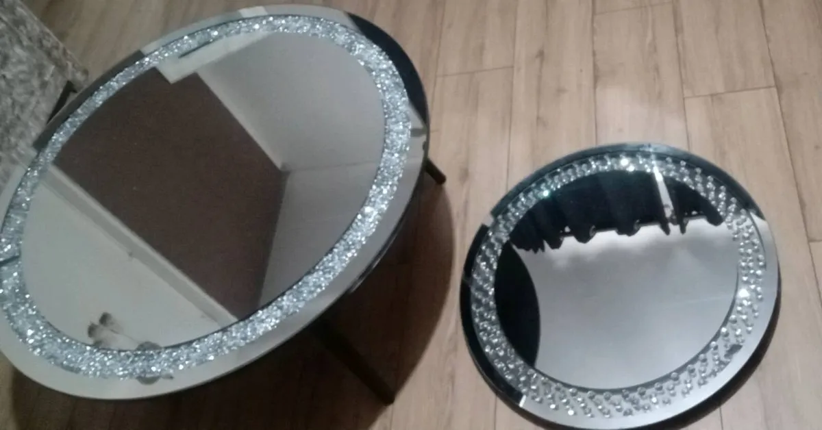 Coffee table and mirror - Image 4