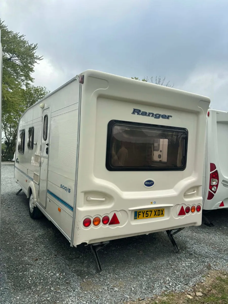 Caravan - Image 2