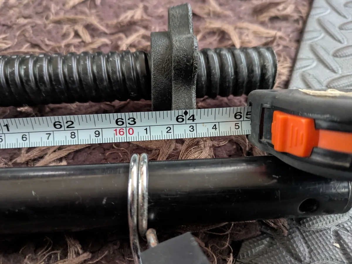 Barbells and weighs for sale - Image 3