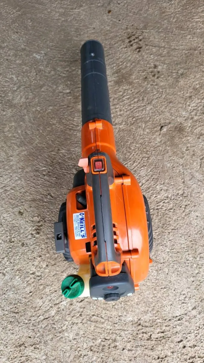 Husqvarna 125bvx leaf blower - Image 4