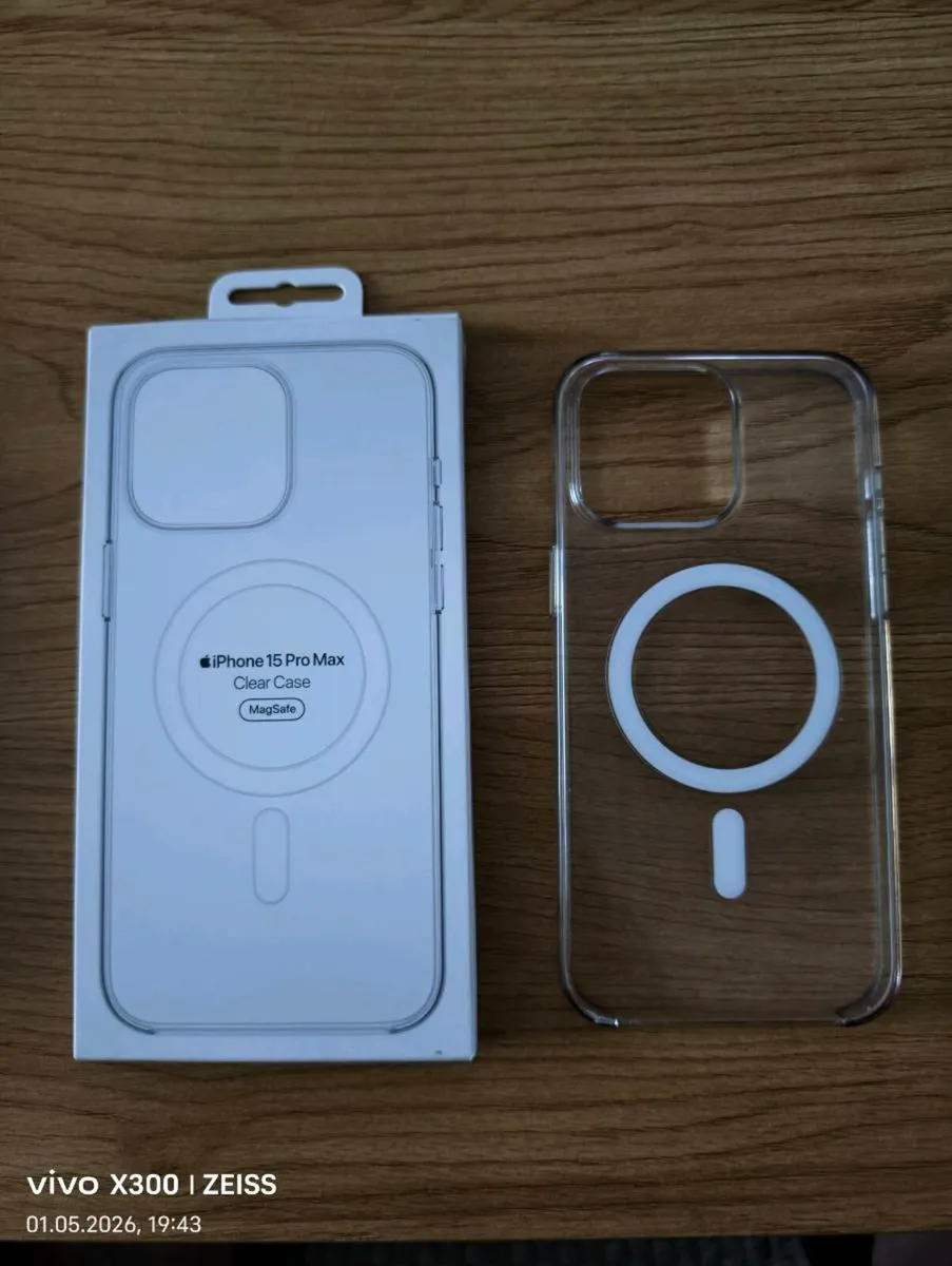 iPhone 15 Pro Max 256 GB - Image 3