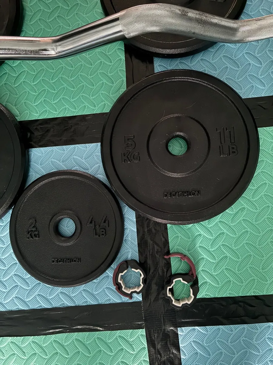 Curl bar & weights - Image 2