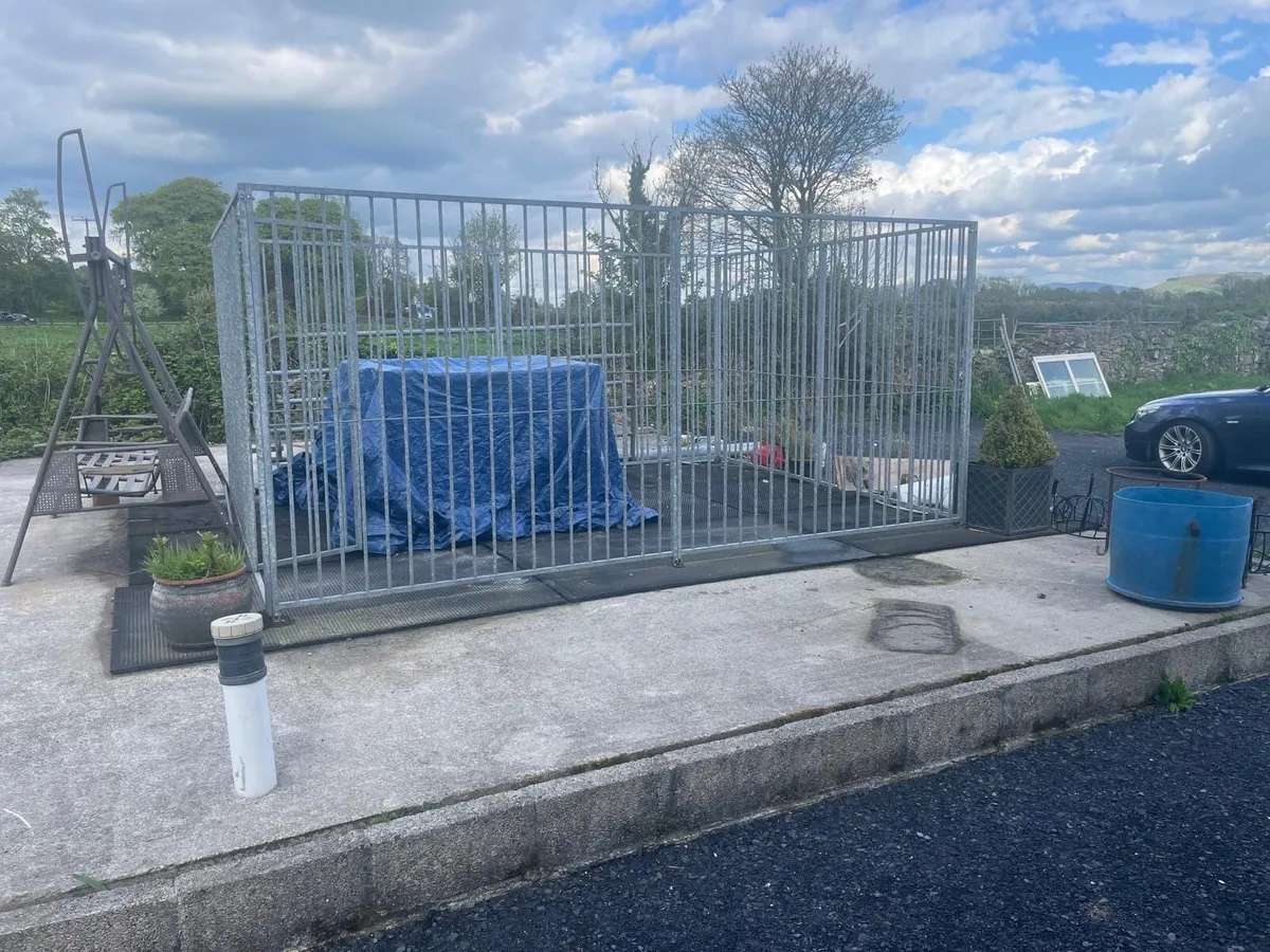 4 x 3 m Dog enclosure - Image 3