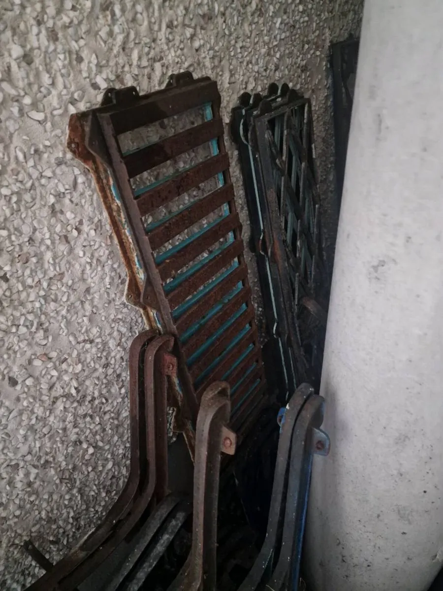 Cast iron Garden bench ends + backs - Image 4