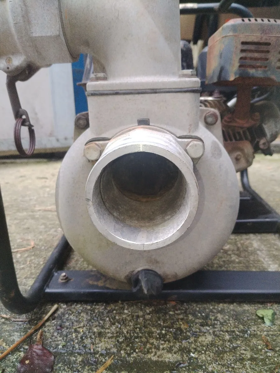 Water pump - Image 3
