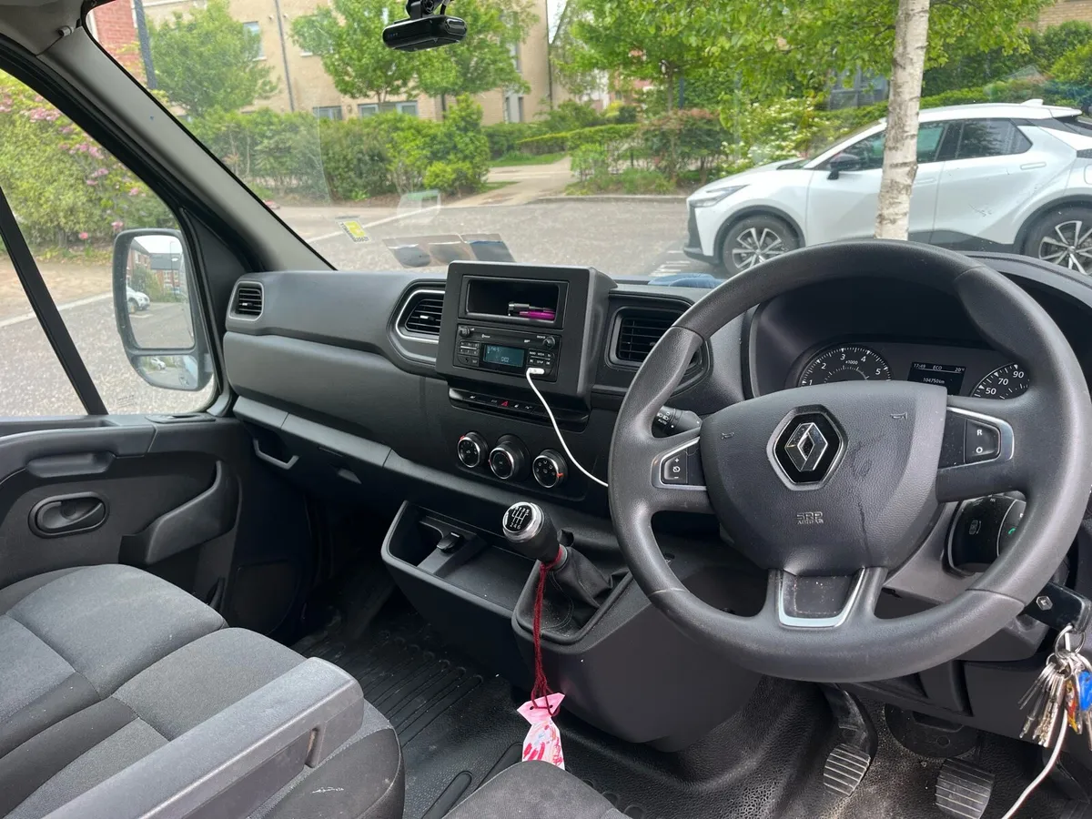 Renault Master - Image 4