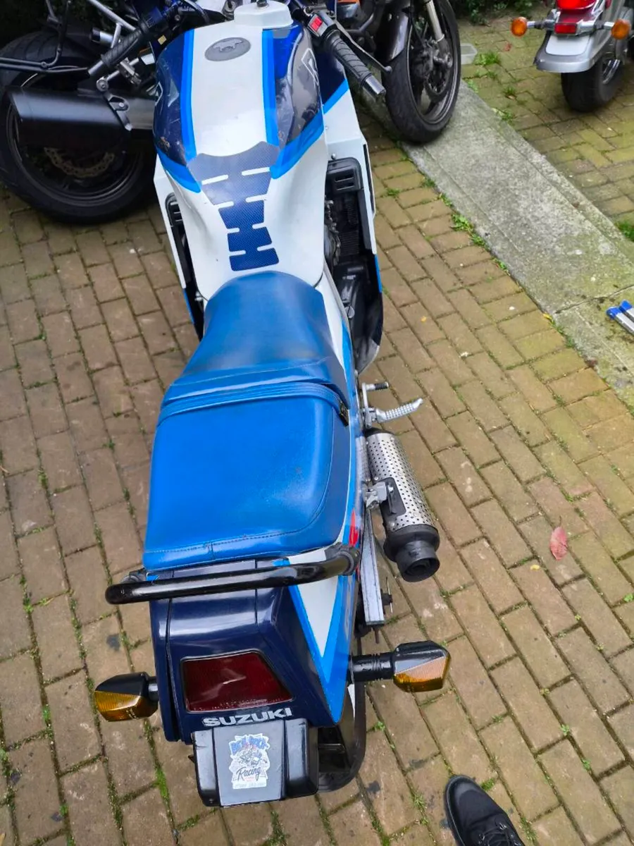 Suzuki gsxr750 slabby - Image 2