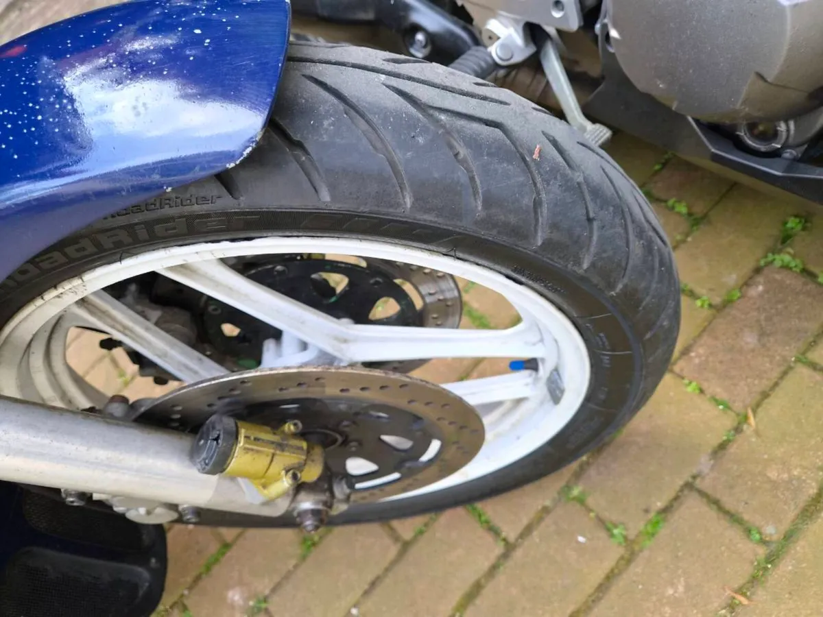 Suzuki gsxr750 slabby - Image 4