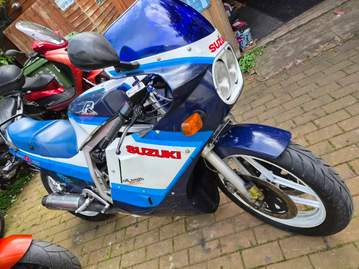 Suzuki gsxr750 slabby - Image 3