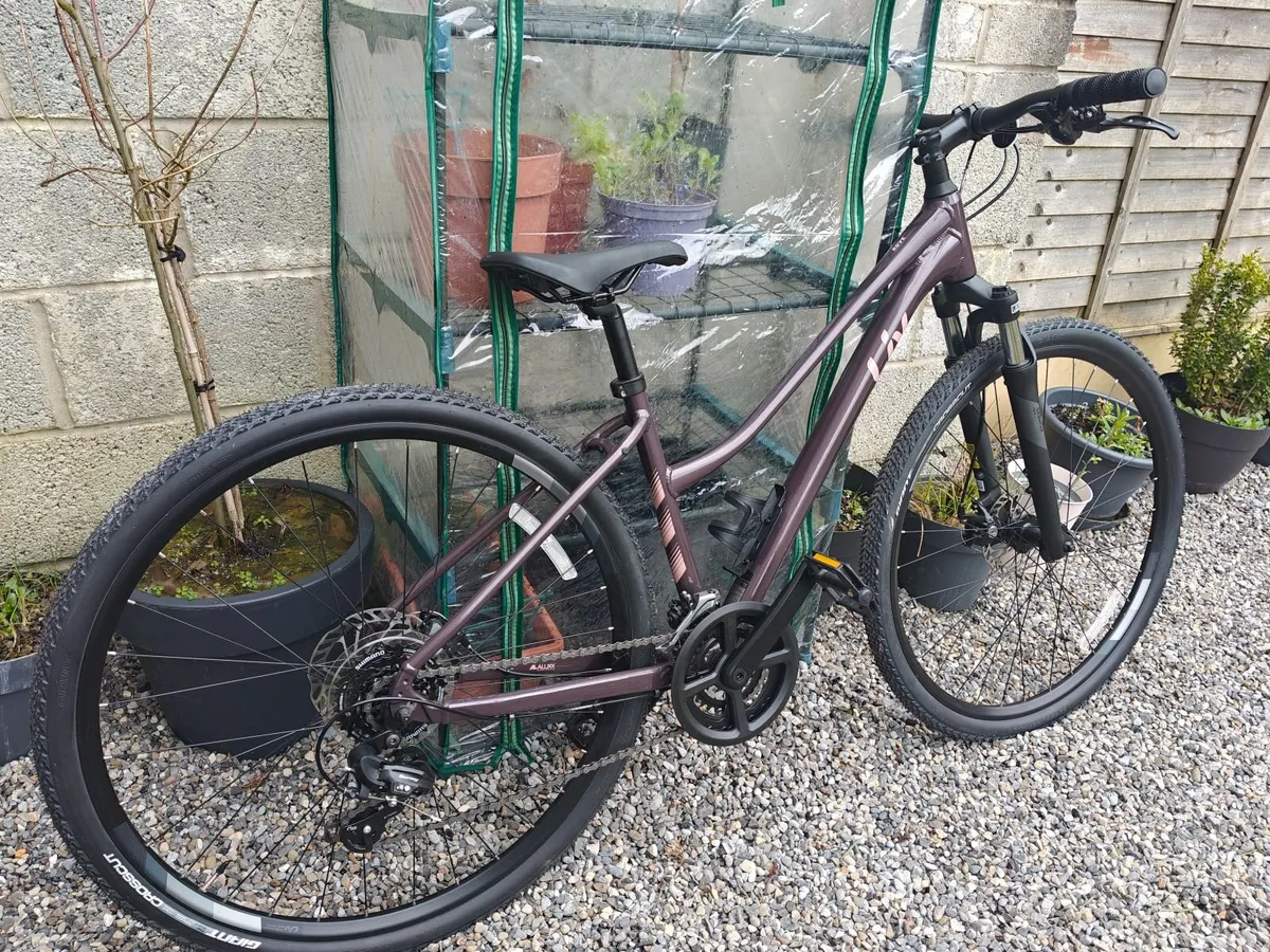 Liv Rove Ladies Bike - Image 3