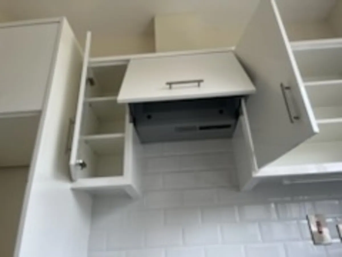 Kitchen Units - Image 4