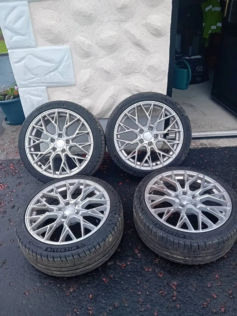 Alloy wheels - Image 2