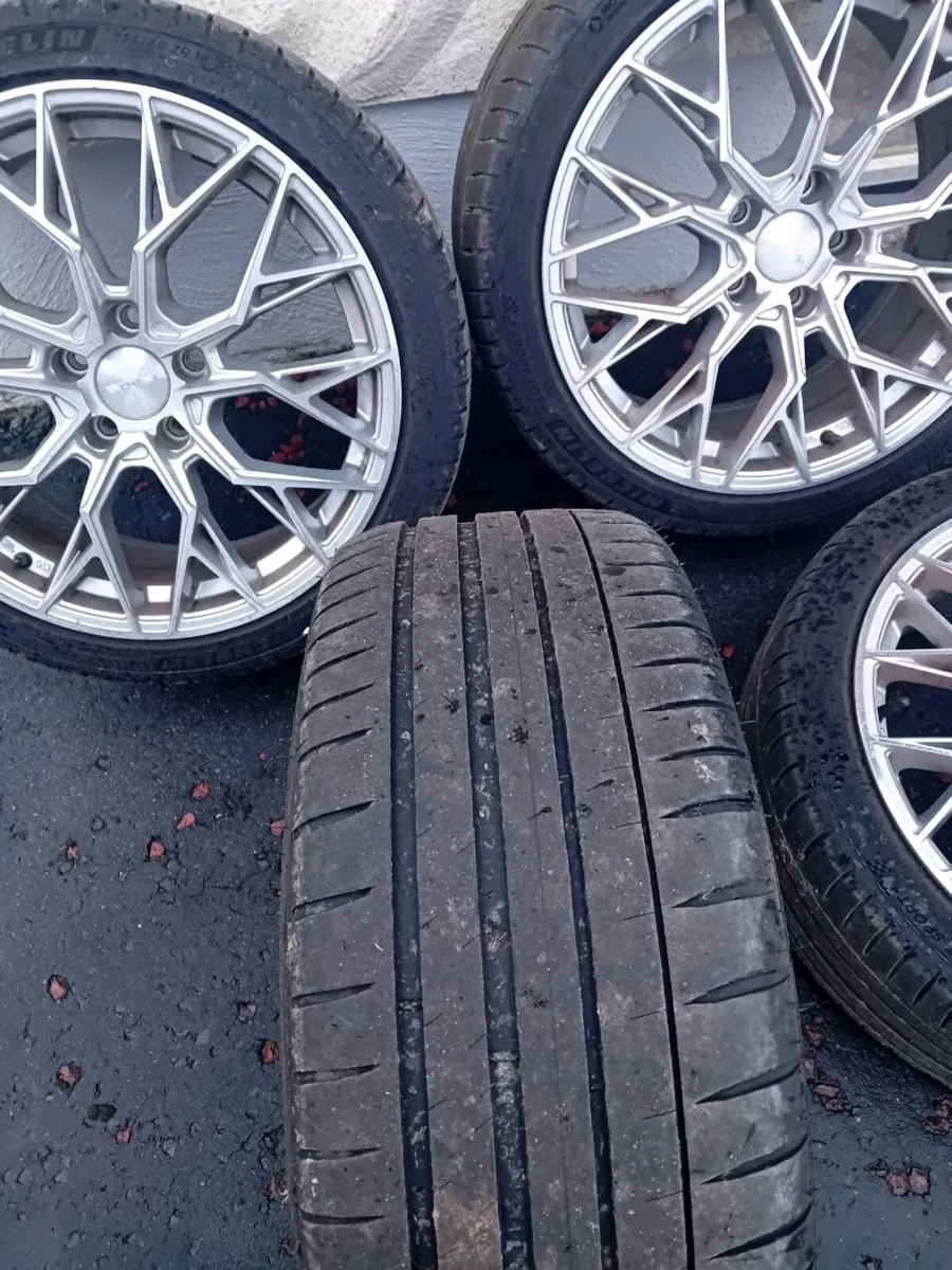 Alloy wheels - Image 3
