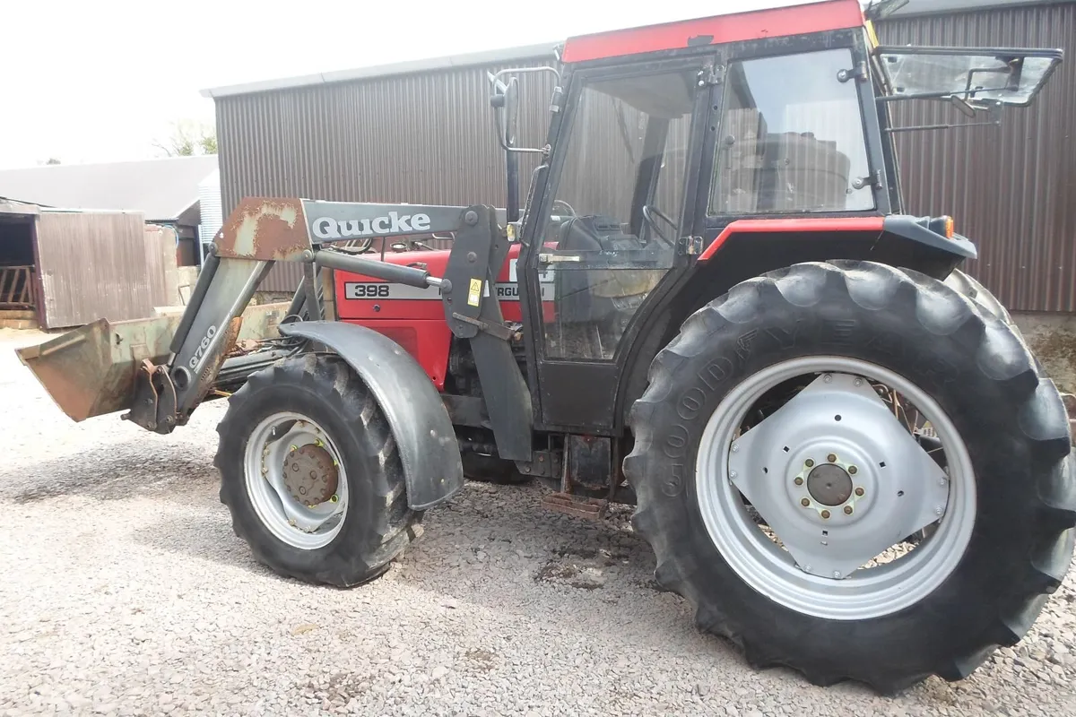Massey Ferguson 398 T - Image 1