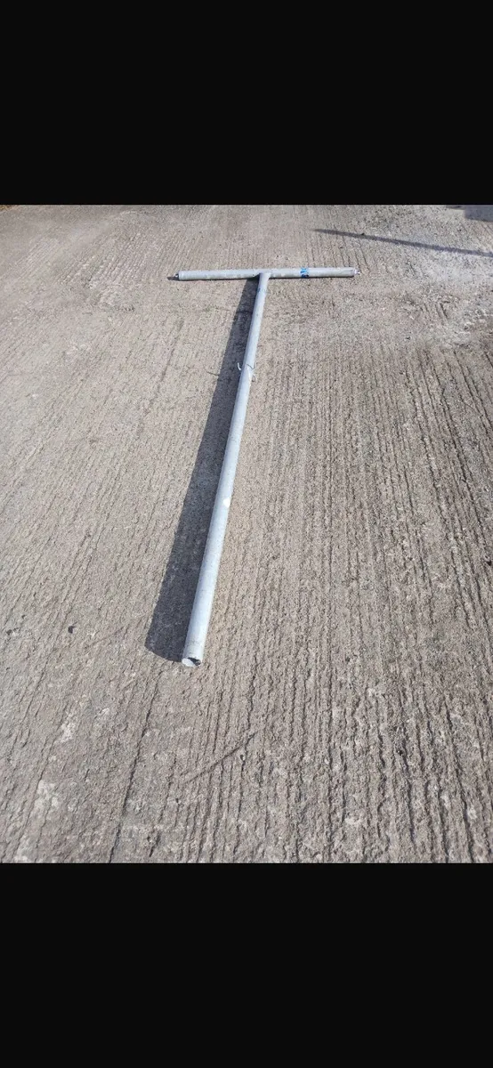 Clothes Line - Image 1