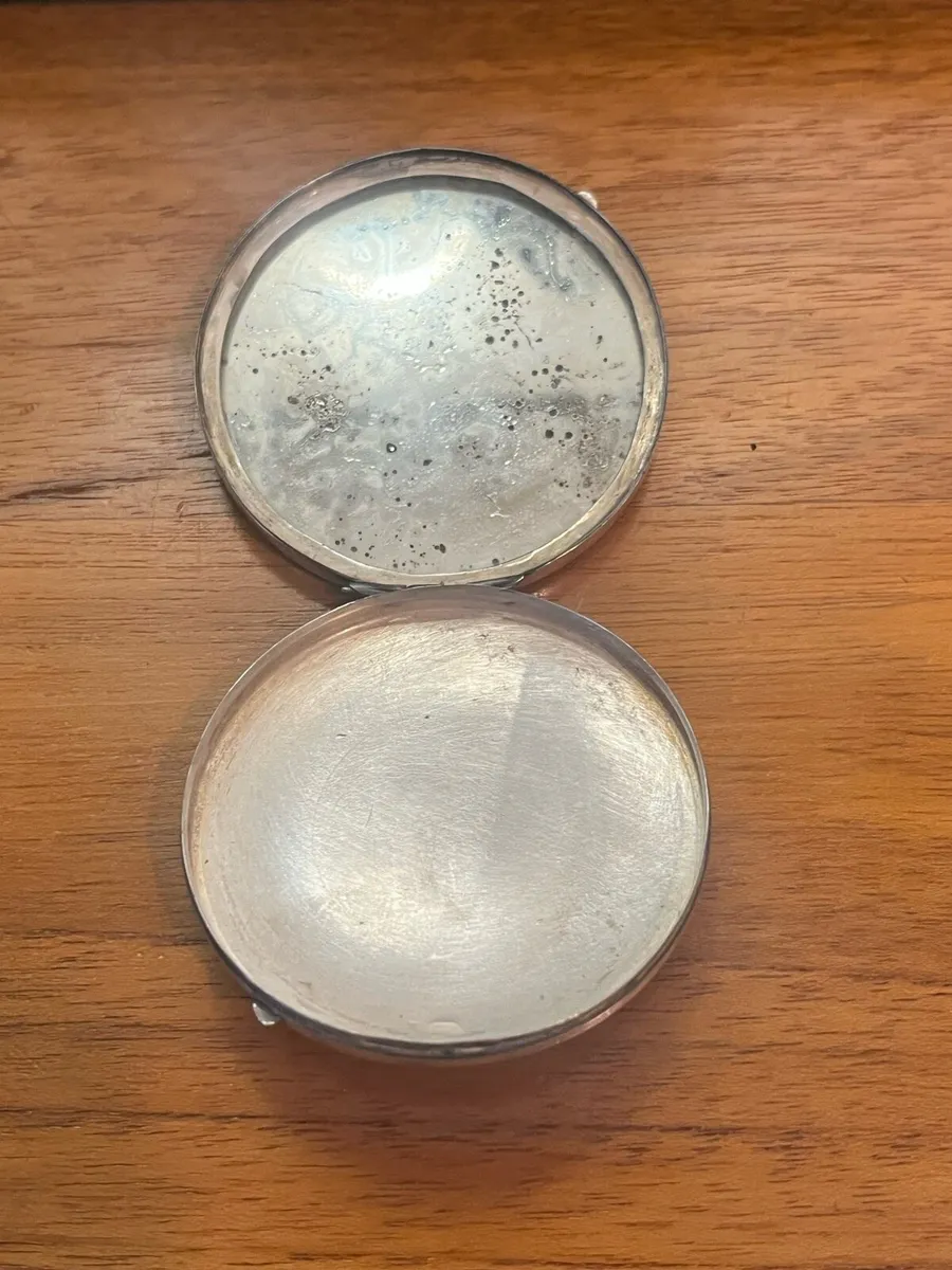 Antique Silver Powder Box with Internal Mirror - Image 4