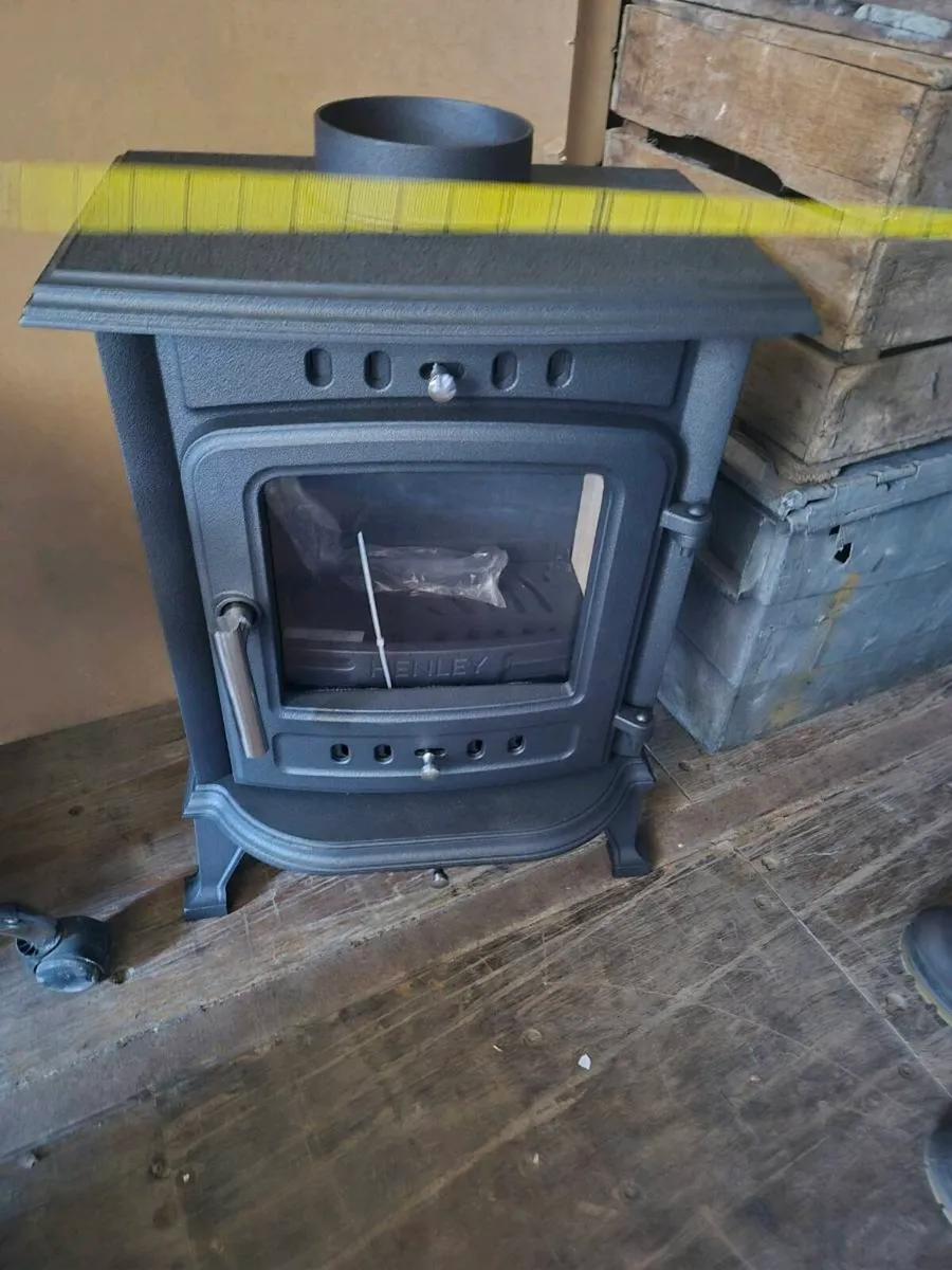 Henley stove - Image 1