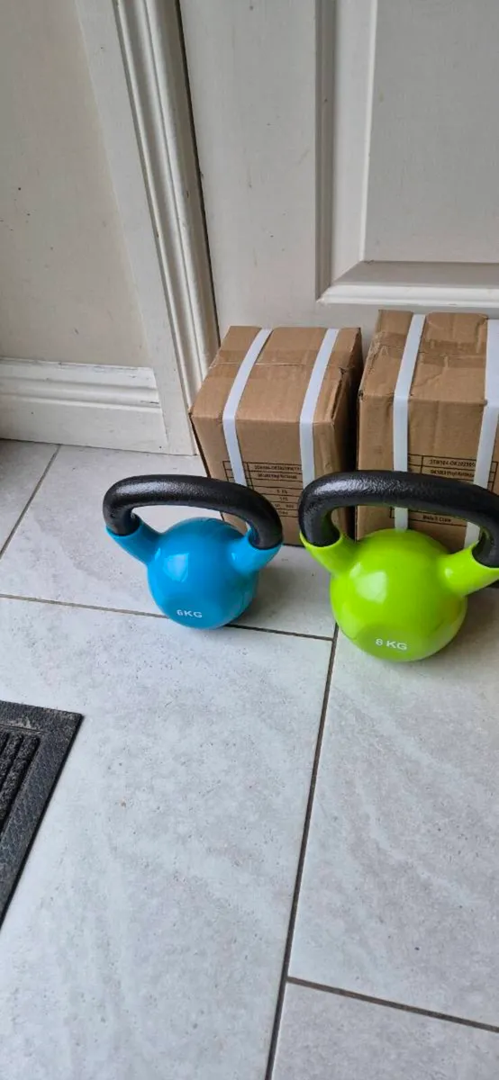 3xbrand new cast iron kettlebells - Image 2
