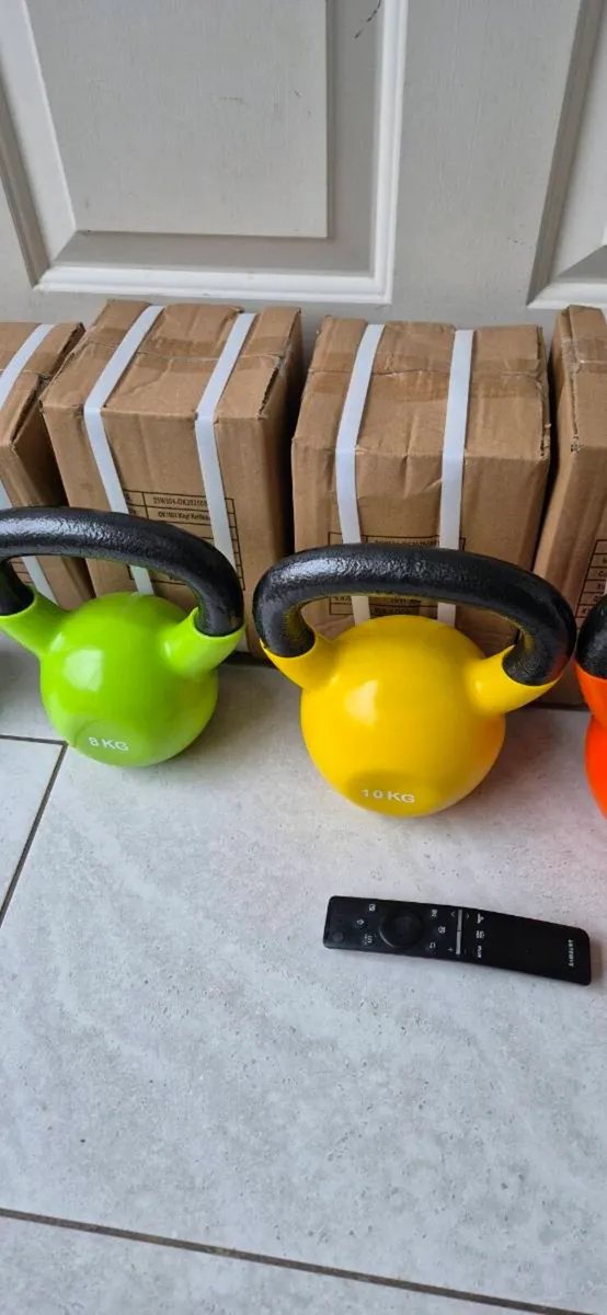 3xbrand new cast iron kettlebells - Image 3