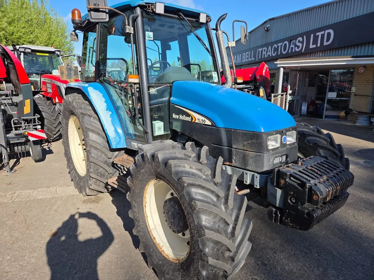 New Holland TS90, TL90 and T7.260 - Image 2