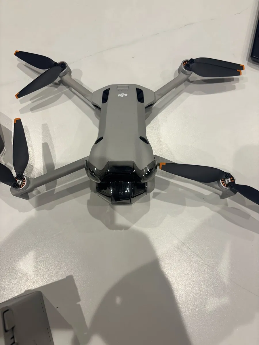 Drone DJI mini pro 4 - Image 2