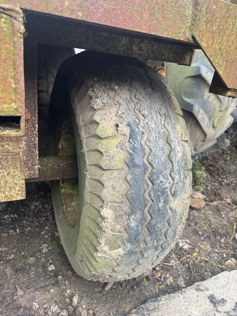 Tipping trailer - Image 4
