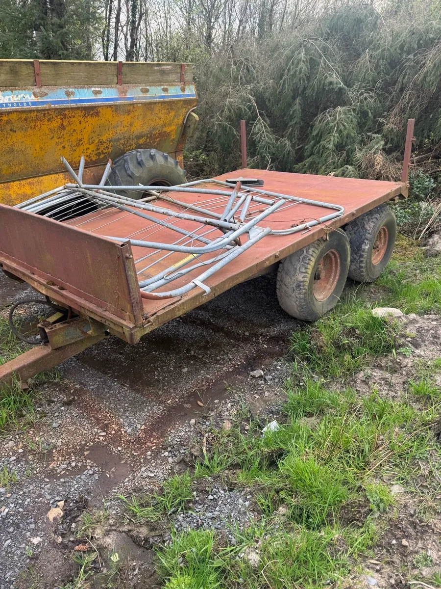 Tipping trailer - Image 1