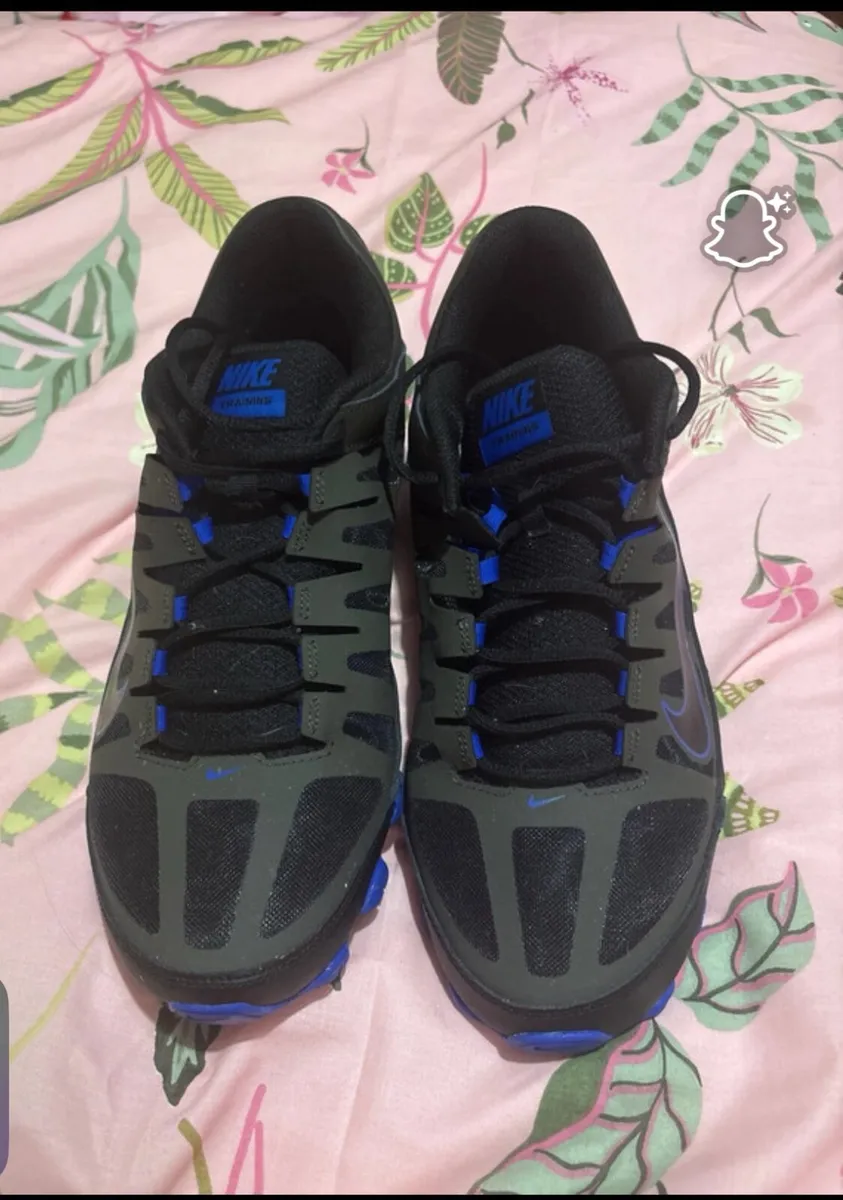 Men’s Nike runners - Image 1