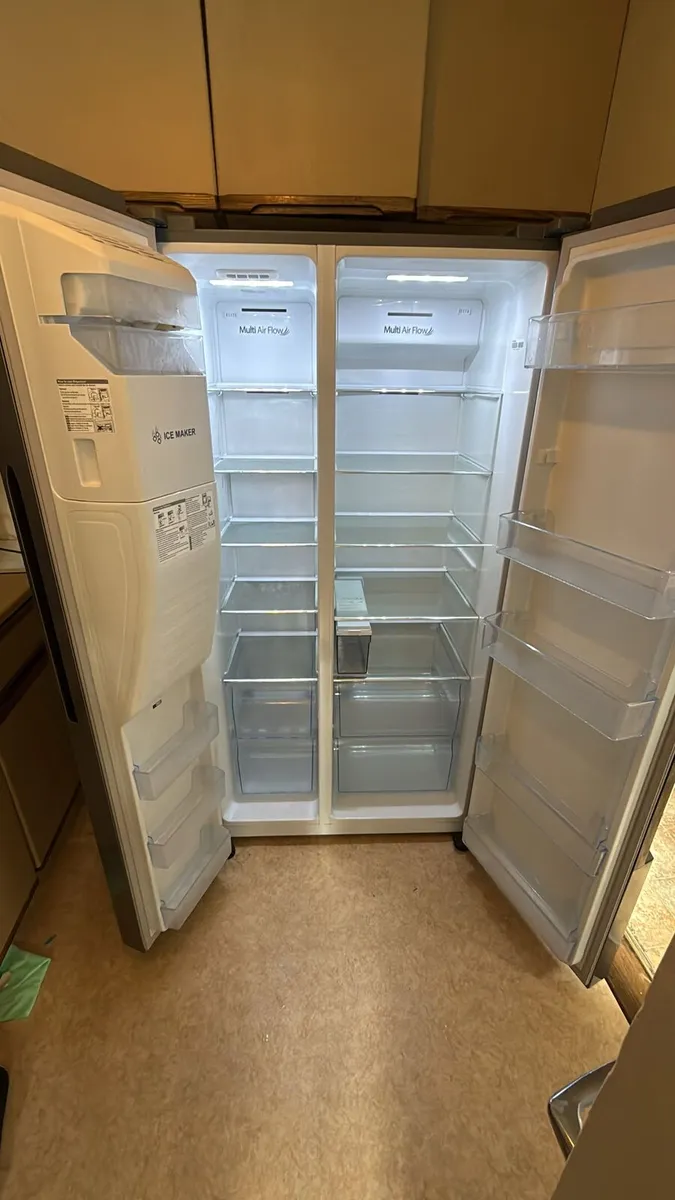 American Style Fridge Freezer - Image 2
