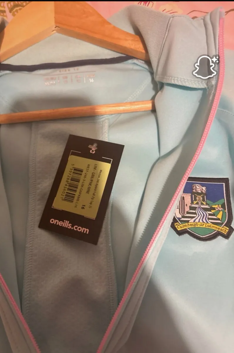 Women’s limerick zip up top(new) - Image 2